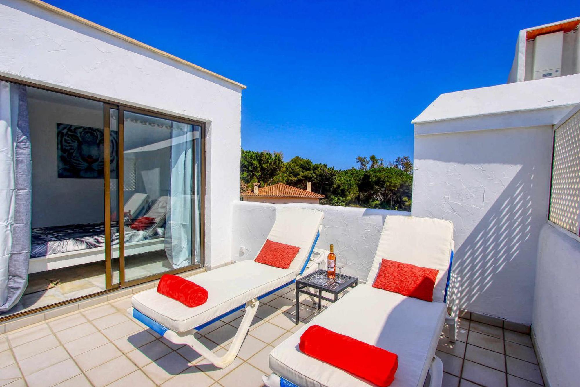 1080 Beachfront Penthouse 3 Floors Jacuzzi 2 Pools Wifi Roof Terrace Marbella Exterior foto