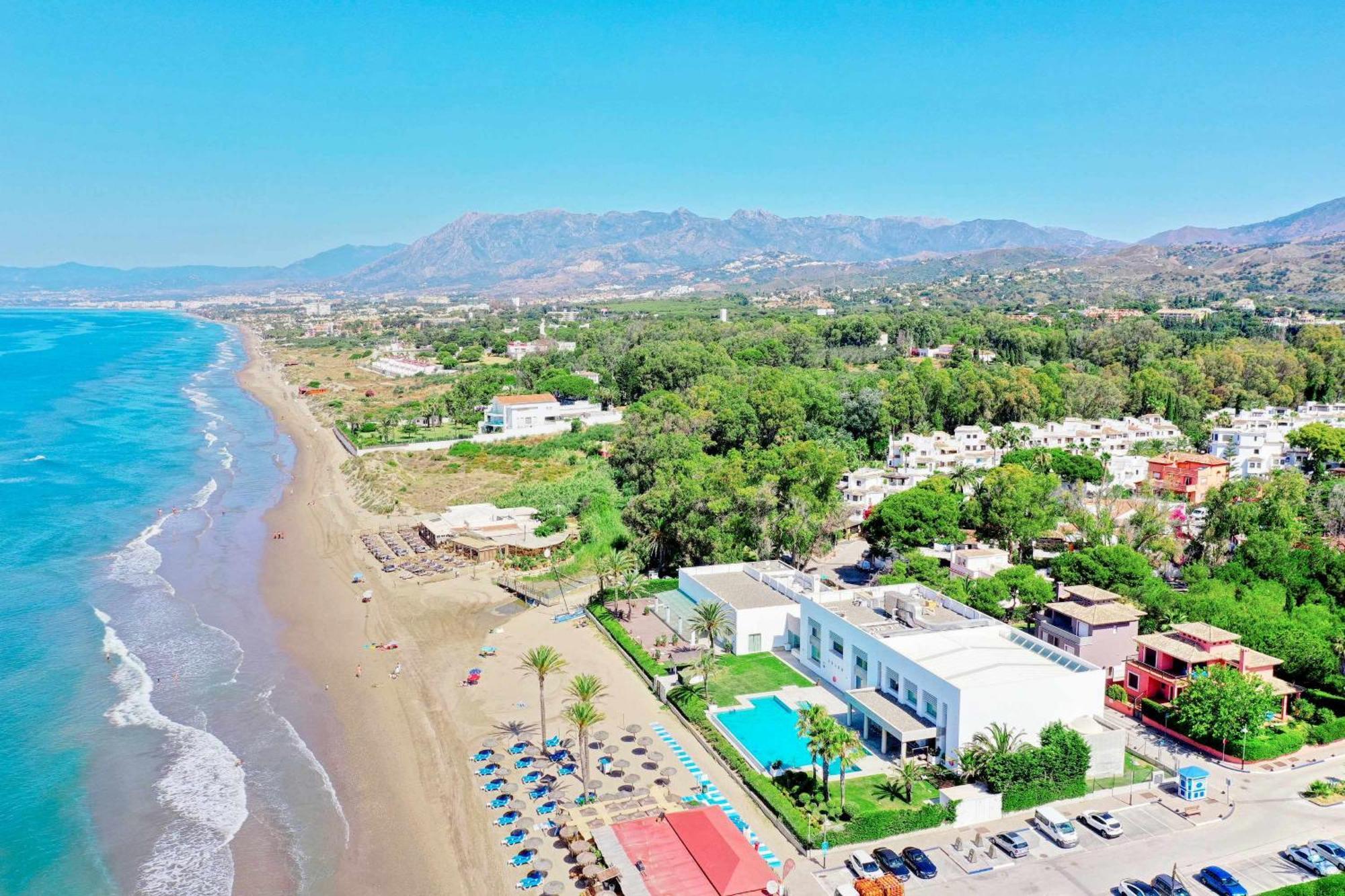 1080 Beachfront Penthouse 3 Floors Jacuzzi 2 Pools Wifi Roof Terrace Marbella Exterior foto